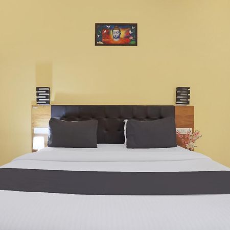 Hotel Collection O Amet Garh Udaipur Exterior foto
